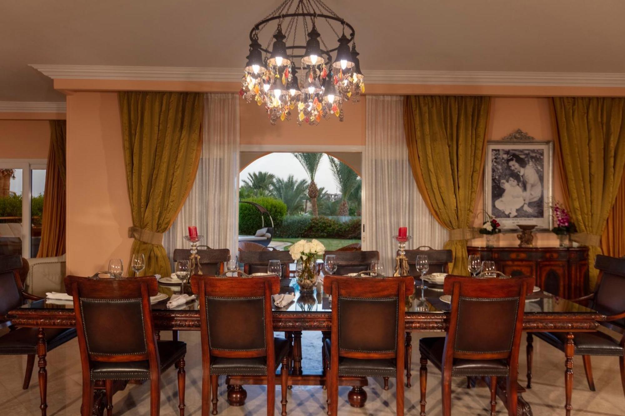 Hotel Royal Savoy Sharm El Sheikh Exterior foto Dining room